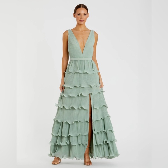 IEENA FOR MAC DUGGAL 49054 NWT Green Sleeveless Ruffle Tiered V Neck Gown - Sage - Picture 3 of 10